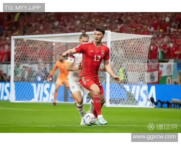 威尔士足球明星穆尔的崛起与未来展望解析